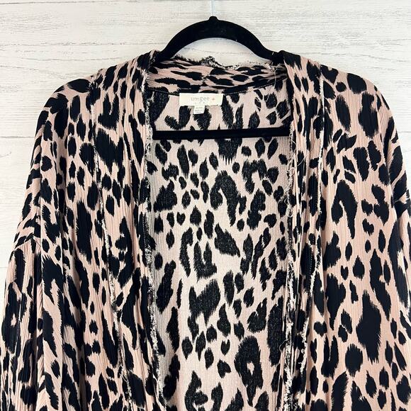 Umgee Leopard Print Open Front Tie Hem Crinkle Blouse Size XL/1X - Picture 4 of 7